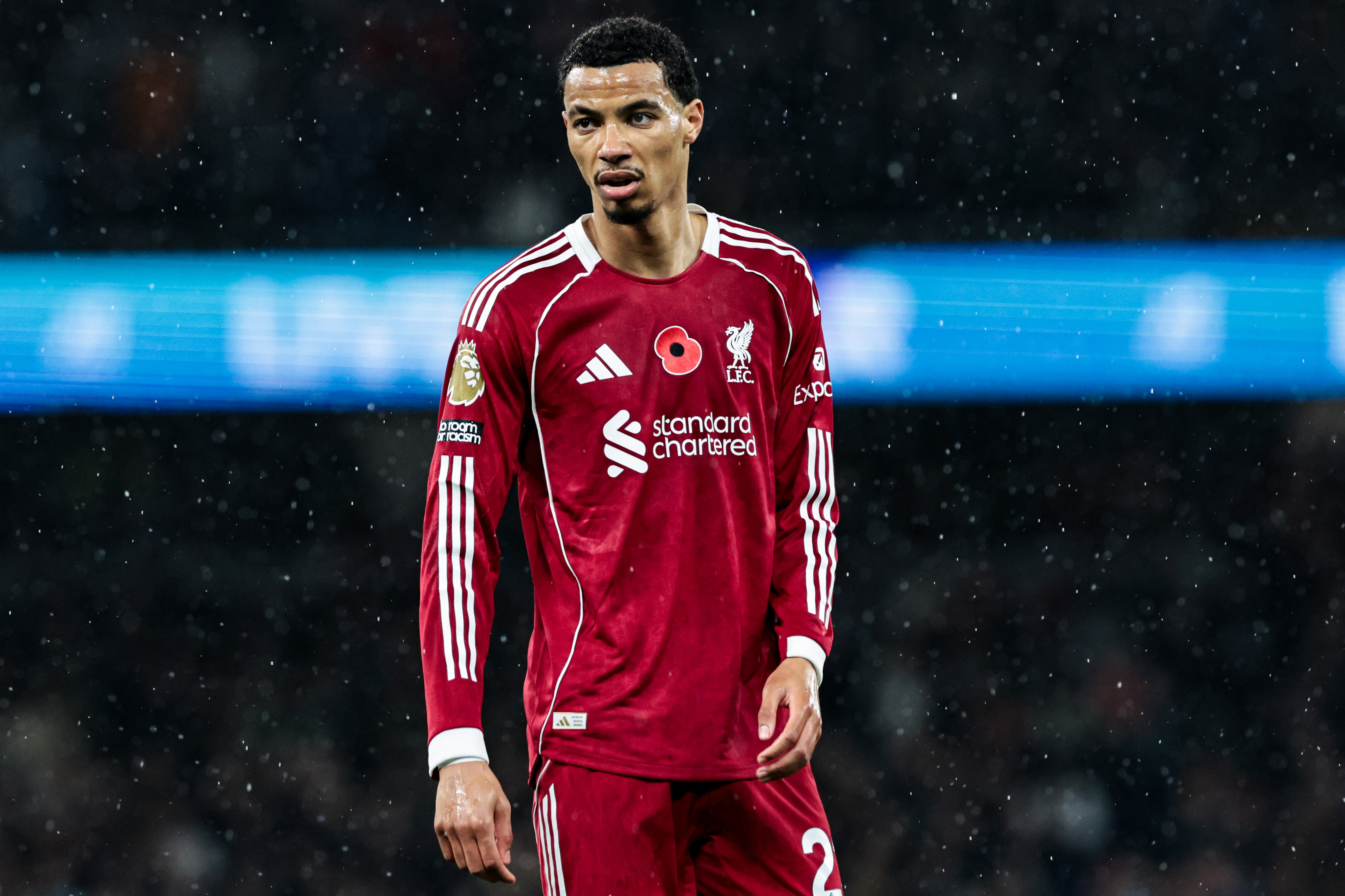 球速体育在线登录入口-埃基蒂克:一周两次对阵狼队很特别,我们需保持稳定团结一致